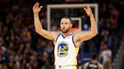 Curry llegó a 500 triples anotados en los playoffs de la NBA