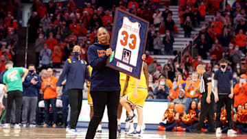 Numerous talented women reporters cover Syracuse Orange and CNY sports, but we need more female representation on the radio.
