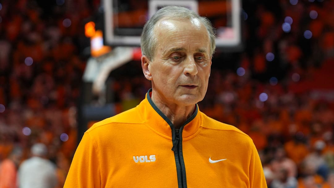 Tennessee coach Rick Barnes walks off the court after losing a game between Tennessee and Alabama at Thompson-Boling Arena at Food City Center in Knoxville, Tenn.