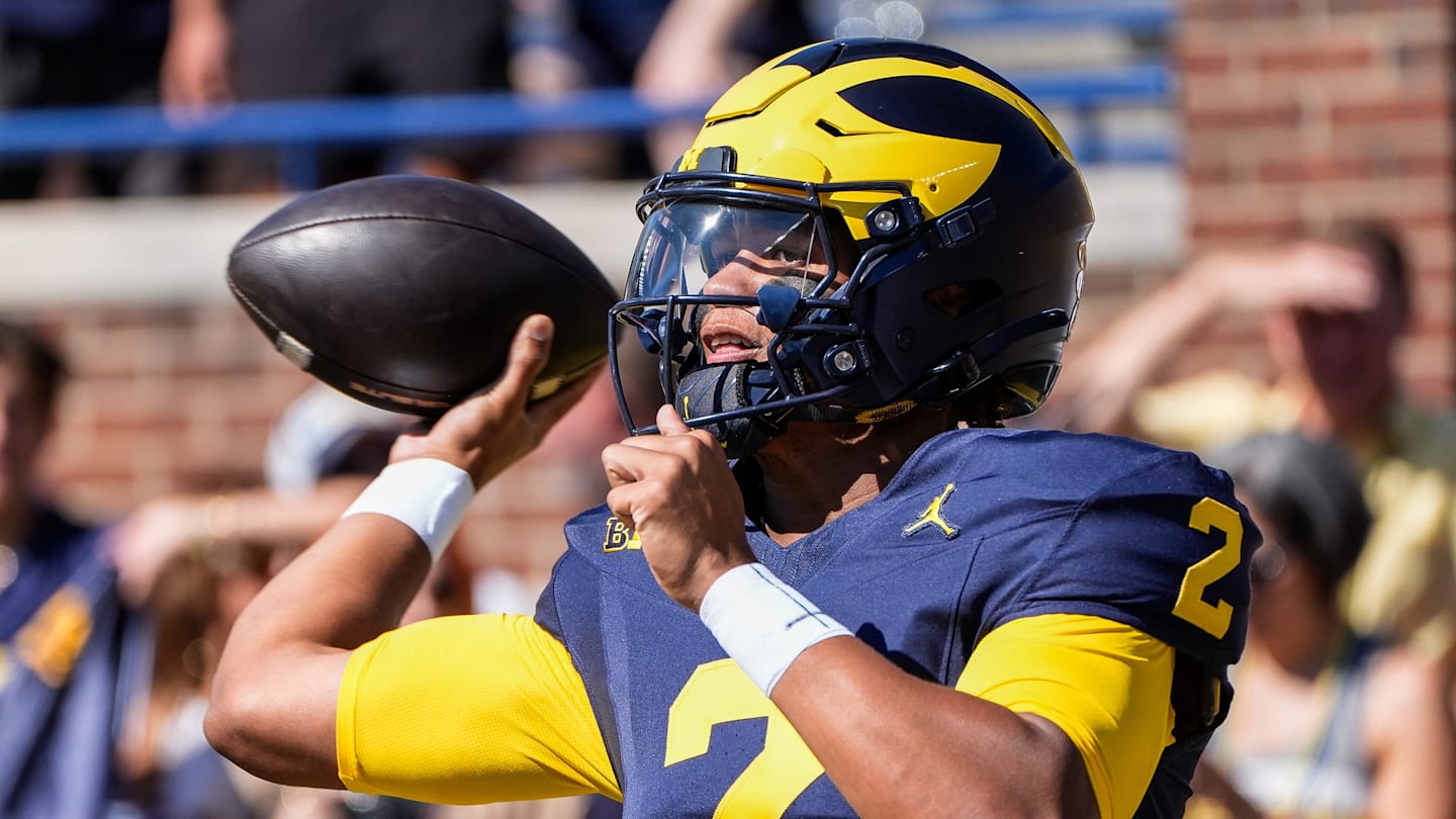 Michigan Football: What will the quarterback room look like in 2025?