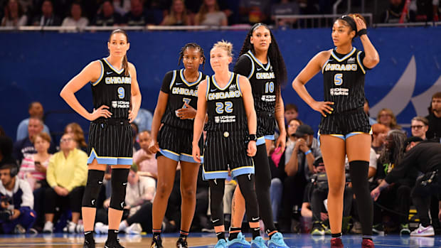 Kamilla Cardoso, Angel Reese, and the rest of the Chicago Sky starters.