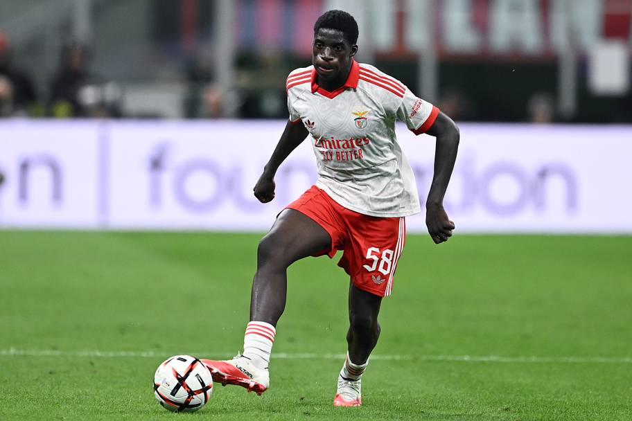 Daniel Banjaqui Benfica