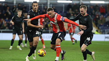 Stoke City Falls to Luton Town in a Dramatic 2-1 Loss