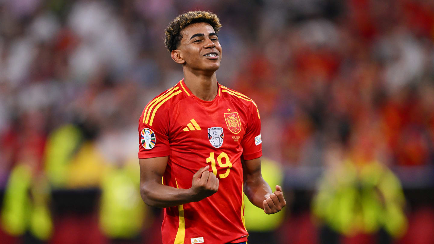 Lamine Yamal has done it he is the best 16yearold to ever play football
