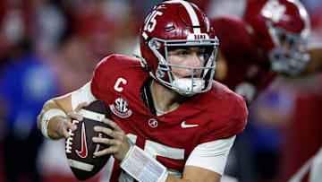 Alabama Quarterback Ty Simpson