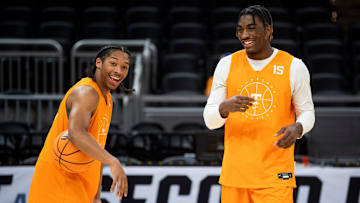 Tennessee guard Zakai Zeigler (5) and Tennessee guard Jahmai Mashack (15) share a laugh during practice at Gainbridge Fieldhouse in Indianapolis, Ind., on Wednesday, March 16, 2022, ahead of the NCAA Tournament first round game between Tennessee and Longwood.

Kns Ncaa Vols Practice Bp