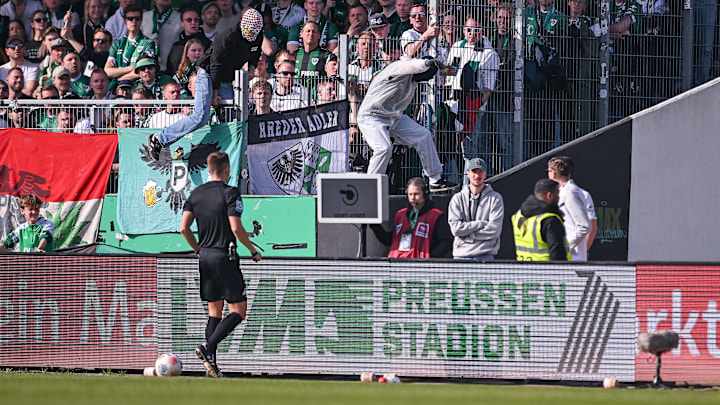 Ein Preußen-"Fan" zog beim VAR-Bildschirm den Stecker