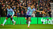 Gabriel Jesus (right) continued his fantastic return to form on Saturday afternoon, with a brace in Arsenal's 5-1 win.