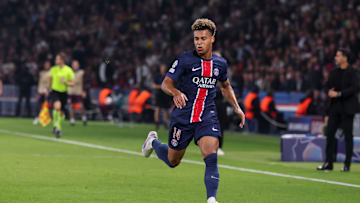 The official team lineups for Arsenal vs PSG have just been revealed, and Luis Enrique has sprung a surprise: Desire Doue starts in attack.