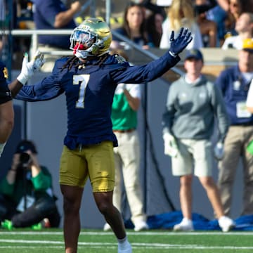 Fighting Irish safety Jalen Stroman got the scoring started for Notre Dame against Syracuse. 