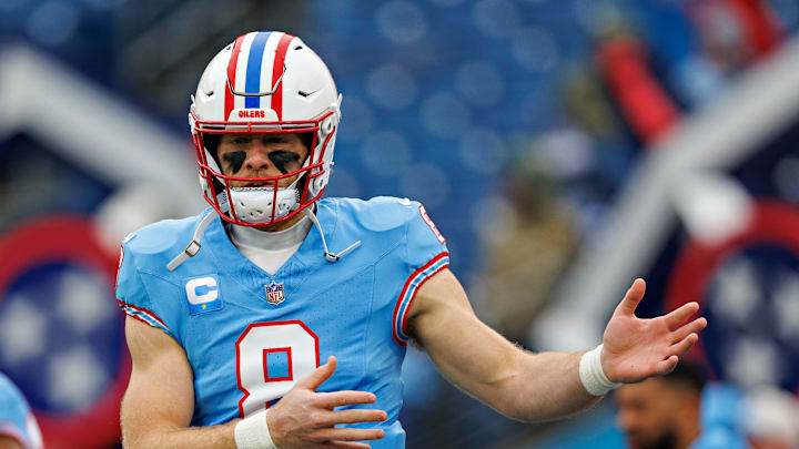Houston Texans v Tennessee Titans