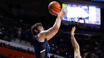 North Florida Ospreys forward Liam Murphy (7)