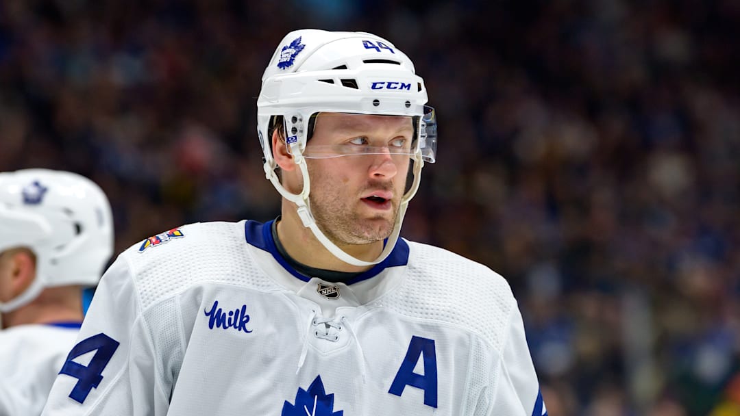 Toronto Maple Leafs v Vancouver Canucks
