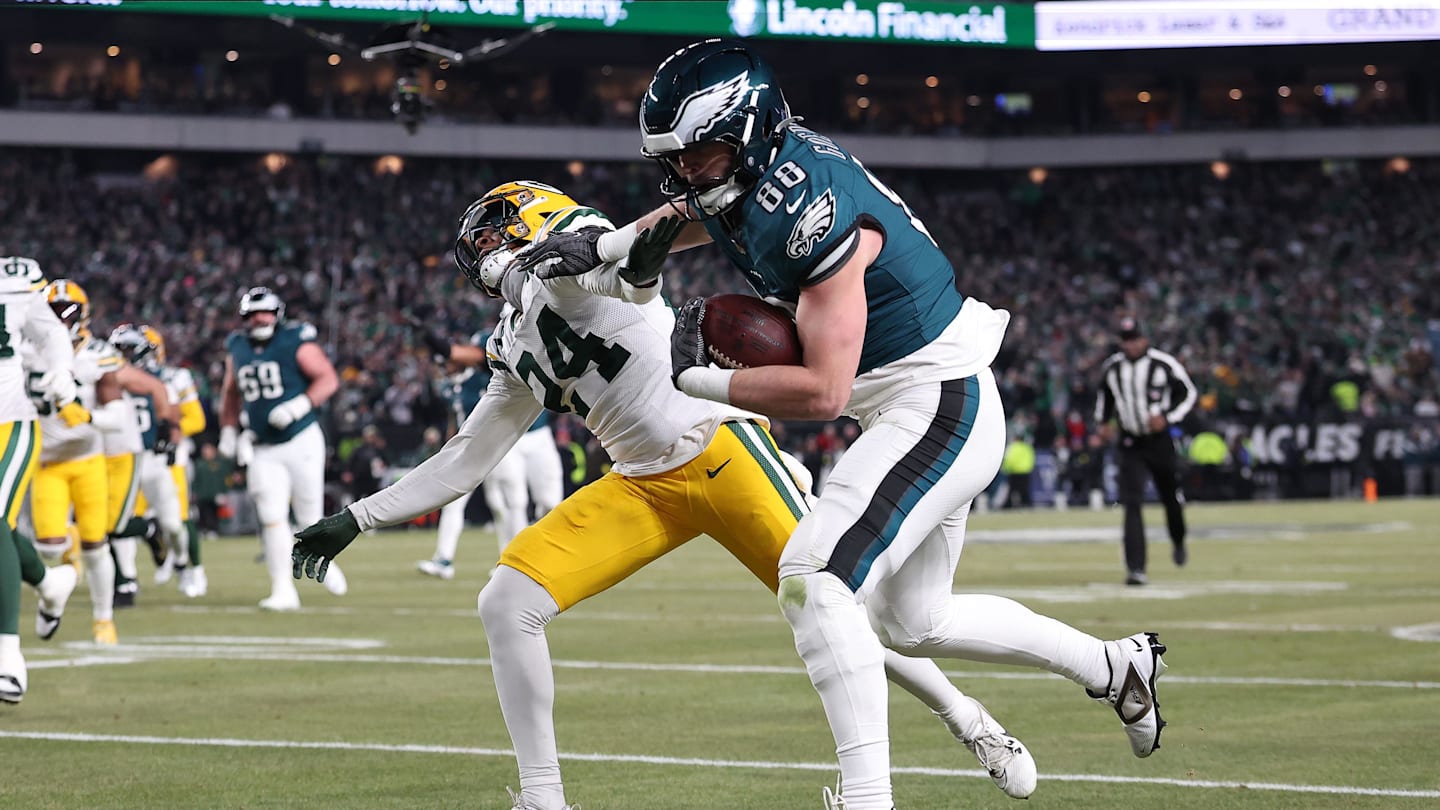 Packers Eliminated By Eagles in Wild-Card Playoff Game