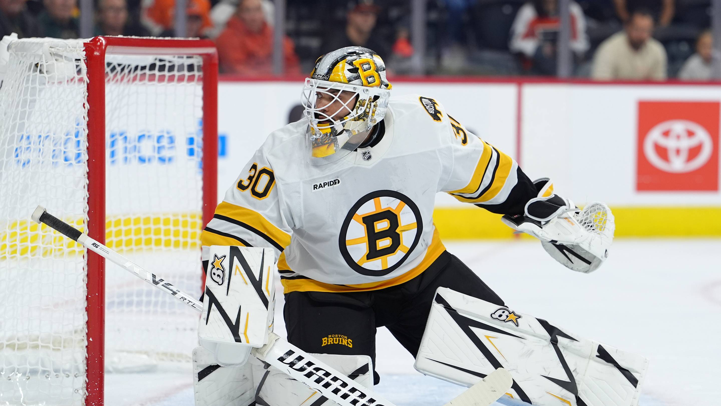 Bruins Michael DiPietro answers challenge from coach years after trade from Canucks