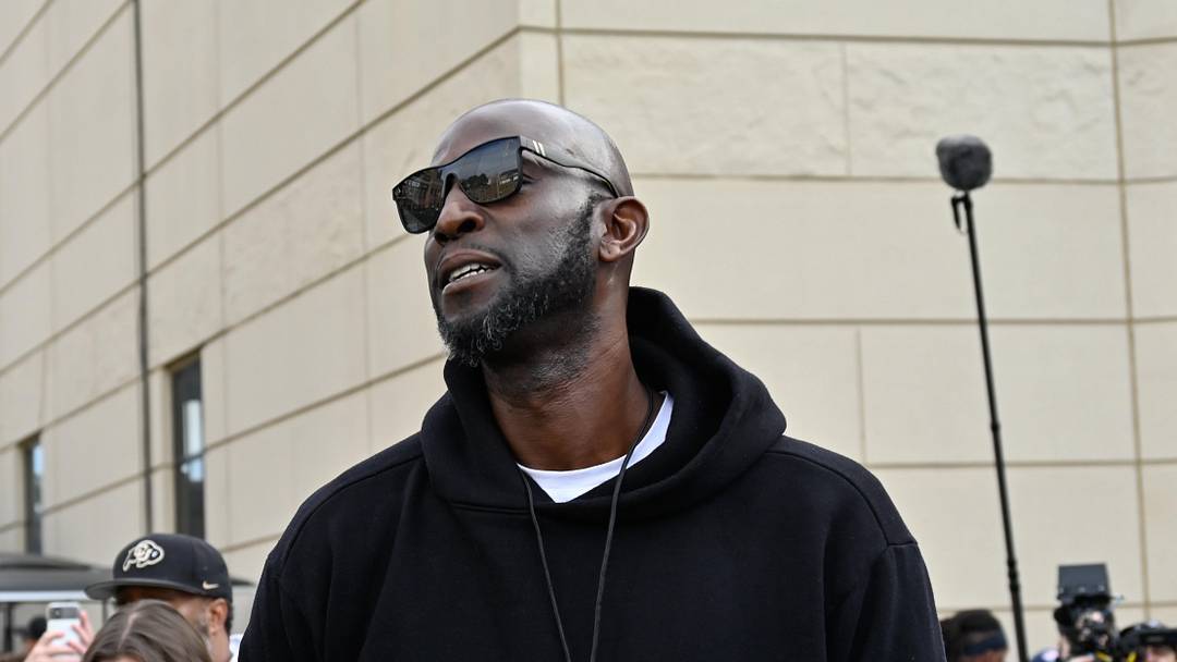 Sep 30, 2023; Boulder, Colorado, USA; Former basketball star Kevin Garnett on hand for the Colorado Buffaloes USC Trojans football game at Folsom Field. Mandatory Credit: John Leyba-Imagn Images