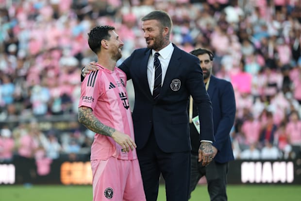 Lionel Messi - David Beckham 