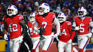 New England Patriots v Buffalo Bills