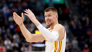 Kristaps Porzingis pleads to a referee against the Los Angeles Clippers