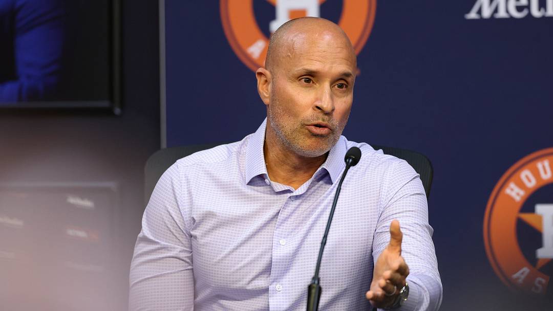 Houston Astros manager Joe Espada Mandatory Credit: Troy Taormina-Imagn Images