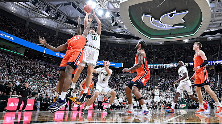 Michigan state basketball game discount
