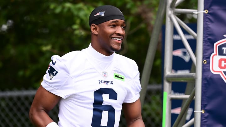 Jul 24, 2024; Foxborough, MA, USA; New England Patriots wide receiver Javon Baker (6) walks to the practice field during training camp at Gillette Stadium. Mandatory Credit: Eric Canha-USA TODAY Sports