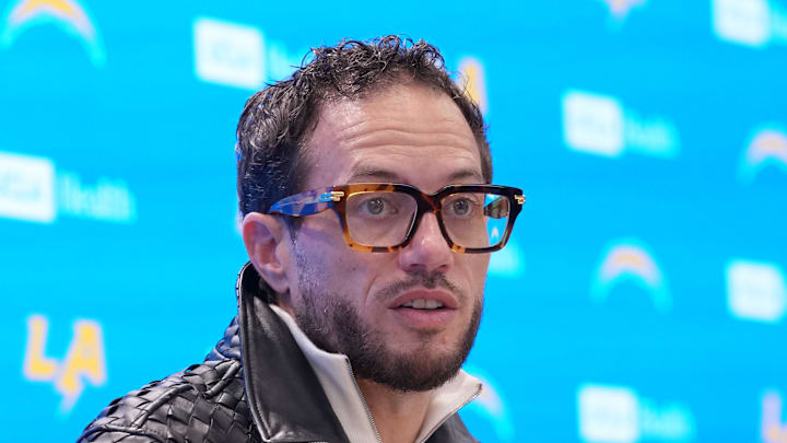 Los Angeles Chargers offensive coordinator Mike McDaniel