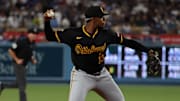 El antesalista de los Piratas Ke'Bryan Hayes ahora suena para reforzar a los Yankees tras la lesión de D.J. LeMahieu