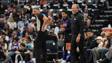Phoenix Suns v Sacramento Kings