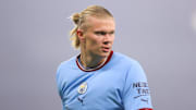 Com Haaland em campo, o Manchester City encara o Leeds no Elland Road. 