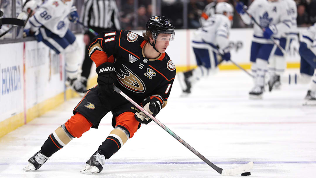 Toronto Maple Leafs v Anaheim Ducks