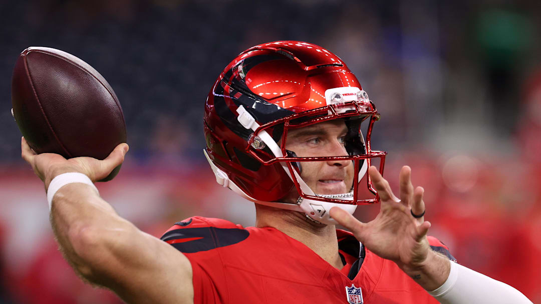 Houston Texans quarterback Davis Mills Houston Texans quarterback Davis Mills