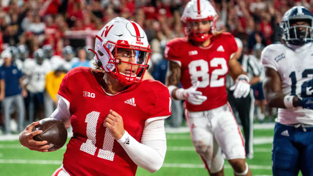 Nebraska Cornhuskers quarterback Casey Thompson (11) runs for a touchdown against the Georgia Southern Eagles.