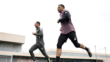 Kylian Mbappé de retour à l'entraînement. Kylian Mbappé de retour à l'entraînement.