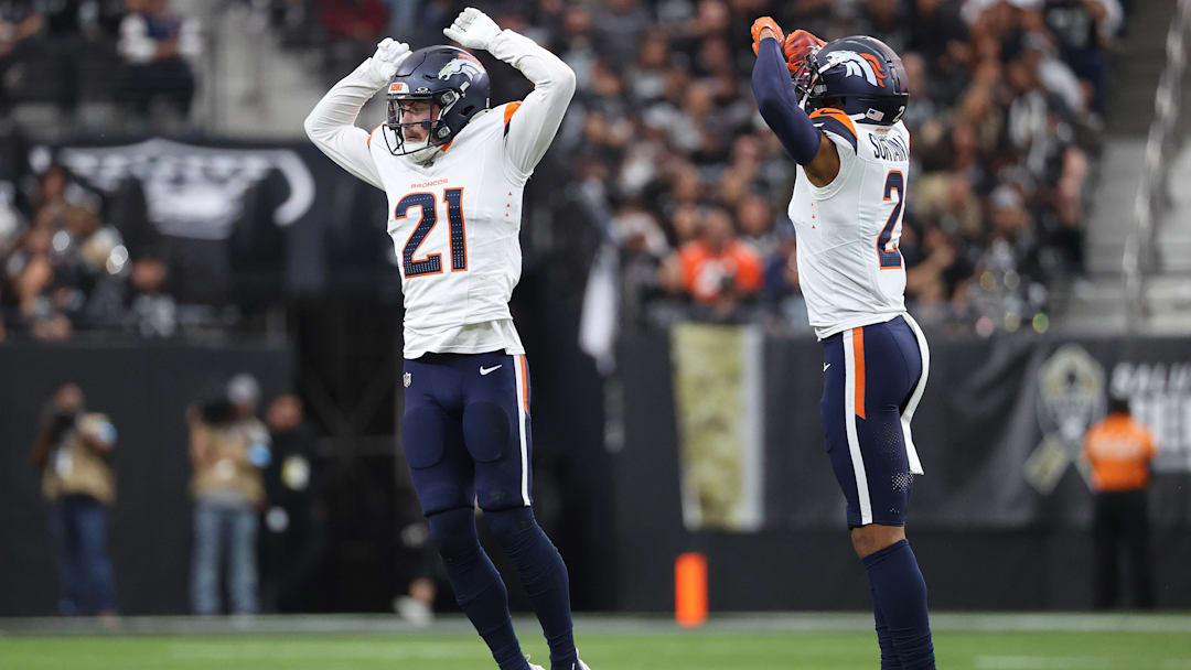 Denver Broncos v Las Vegas Raiders