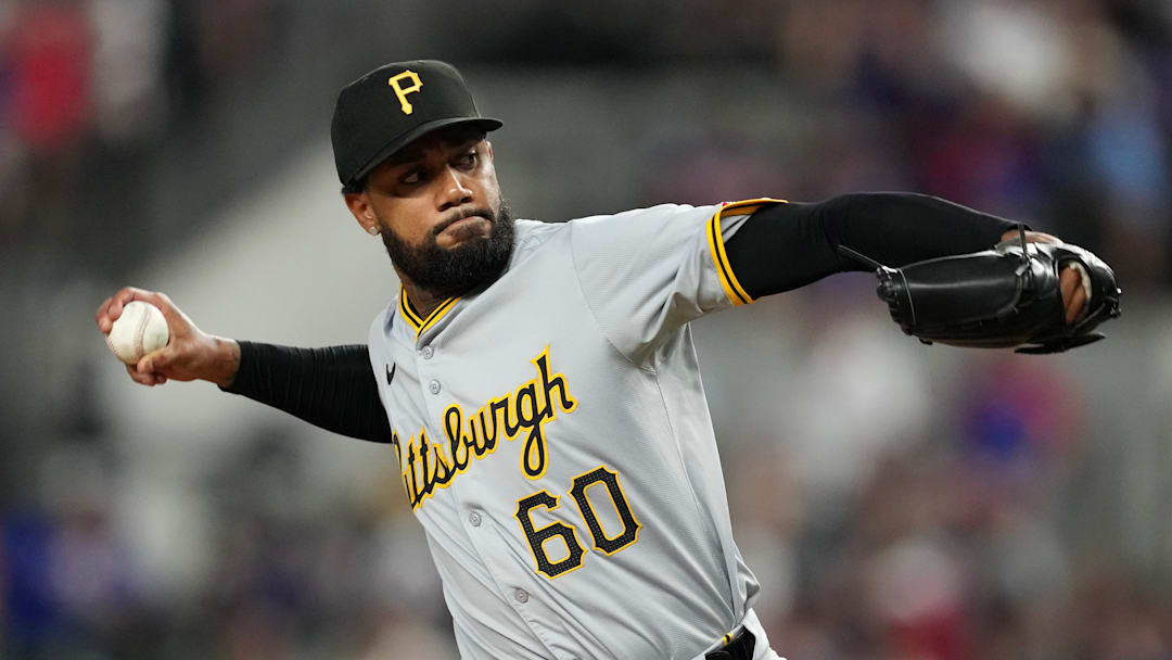 Pittsburgh Pirates v Texas Rangers