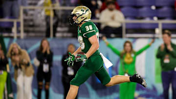 Sean Atkins needs 74 yards to become USF's all-time leader in receiving yardage.