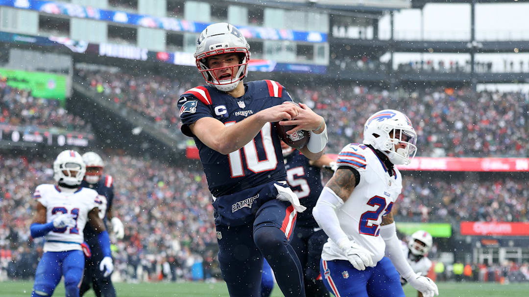 Buffalo Bills v New England Patriots - NFL 2025