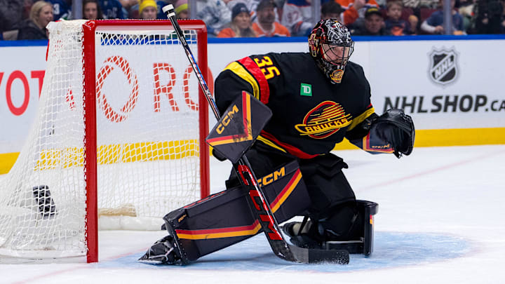 Jan 18, 2025; Vancouver, British Columbia, CAN; Vancouver Canucks goalie Thatcher Demko (35) in the net against the Edmonton Oilers in the first period at Rogers Arena. Mandatory Credit: Bob Frid-Imagn Images
