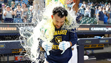 Miami Marlins v Milwaukee Brewers
