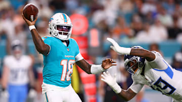 Tennessee Titans v Miami Dolphins