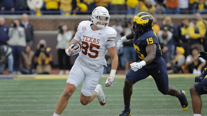 Sep 7, 2024; Ann Arbor, Michigan, USA; Texas Longhorns tight end Gunnar Helm (85) runs the ball in the first half against the Michigan Wolverines at Michigan Stadium. Mandatory Credit: Rick Osentoski-Imagn Images