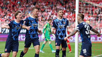 Der 1. FC Heidenheim kann sich den Klassenerhalt über die Relegation sichern.