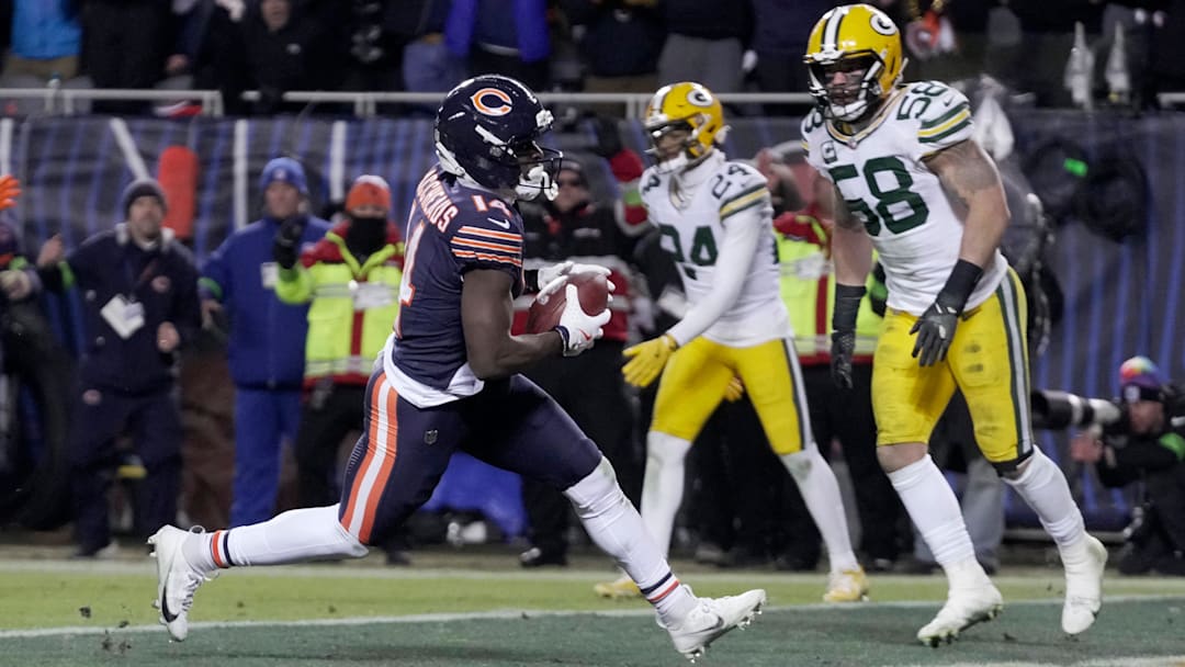 Olamide Zaccheaus' 8-yard TD catch draws the Bears within 27-22 and a two-point conversion set up the dramatic conclusion.