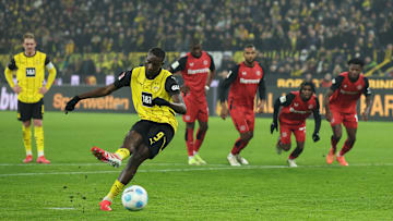 Borussia Dortmund v Bayer 04 Leverkusen - Bundesliga