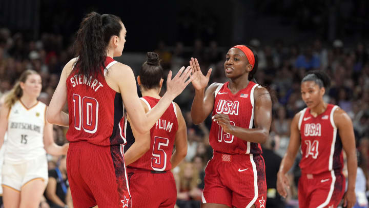  United States power forward Breanna Stewart (10) and guard Jackie Young.