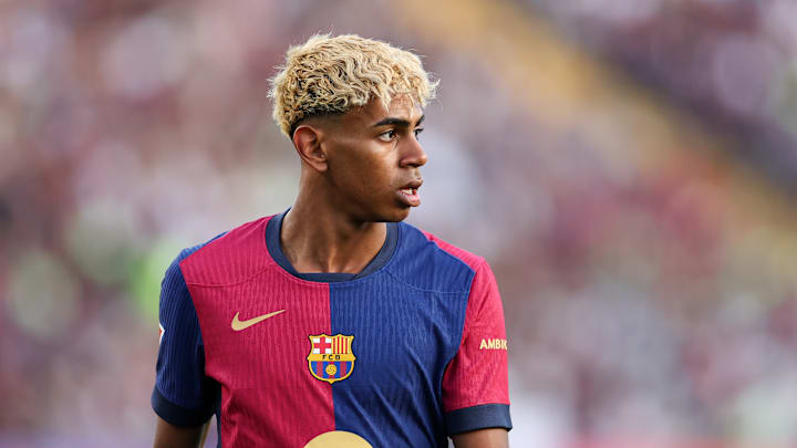 Lamine Yamal forder für einen neuen Vertrag bei Barca ein XXL-Gehalt Lamine Yamal forder für einen neuen Vertrag bei Barca ein XXL-Gehalt