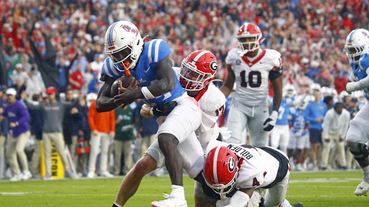 Ole Miss Football Holds Two Score Lead Over Georgia at Halftime