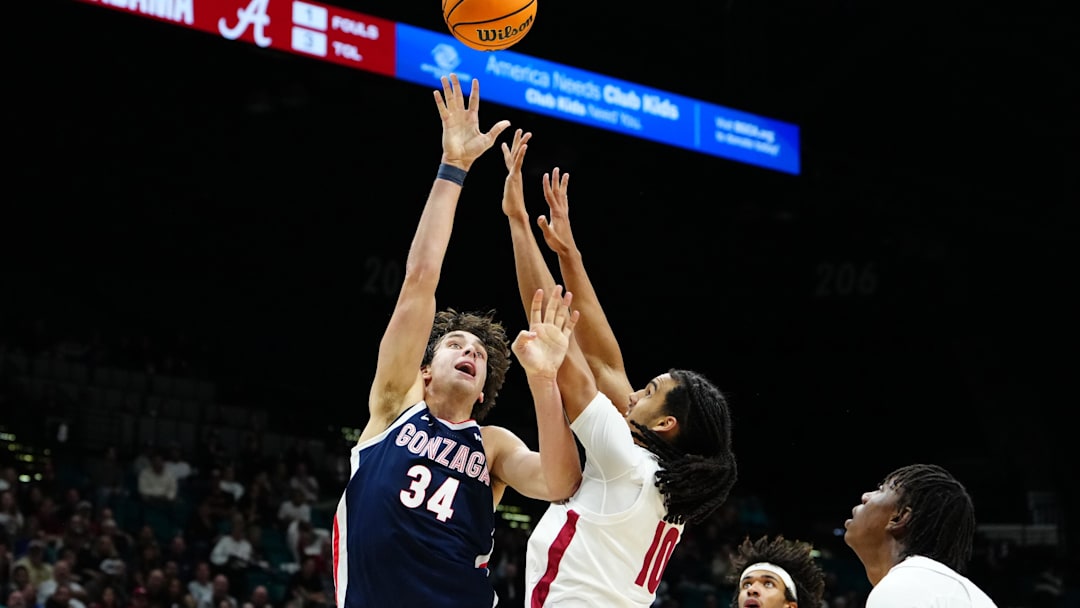 Nov 24, 2025; Las Vegas, Nevada, USA; Gonzaga Bulldogs forward Braden Huff (34) shoots against Alabama Crimson Tide forward Keitenn Bristow (10) during the second half in a 2025 Players Era Festival group play game at MGM Grand Garden Arena. 