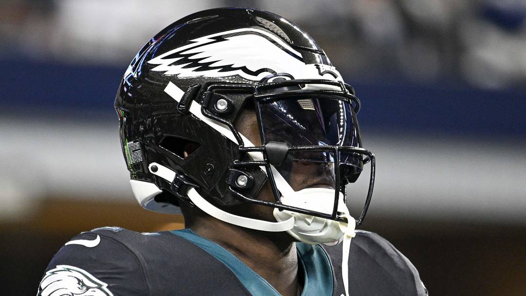 Dec 24, 2022; Arlington, Texas, USA; Philadelphia Eagles wide receiver A.J. Brown (11) warms up before the game between the Dallas Cowboys and the Philadelphia Eagles at AT&T Stadium. Mandatory Credit: Jerome Miron-Imagn Images Dec 24, 2022; Arlington, Texas, USA; Philadelphia Eagles wide receiver A.J. Brown (11) warms up before the game between the Dallas Cowboys and the Philadelphia Eagles at AT&T Stadium. Mandatory Credit: Jerome Miron-Imagn Images